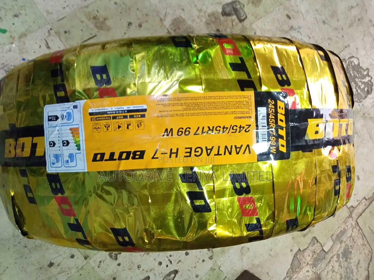 Boto 245/45r17. 99W.