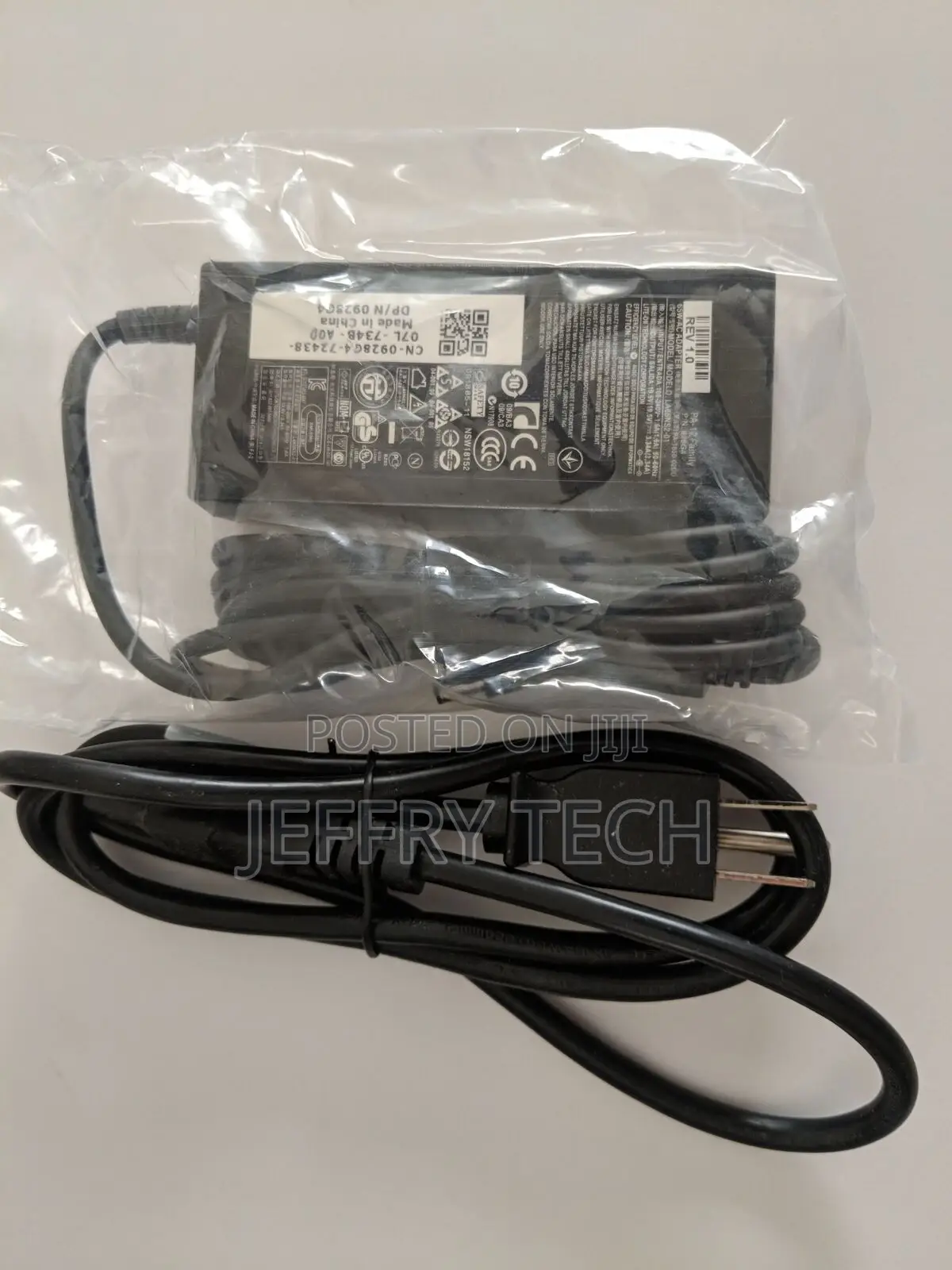 Dell 65W Pa-12 Inspiron 6tm1c AC Adapter La65ns2-01 Small Ti