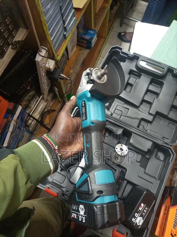 Makita Cordless Grinder 98v - thumbnail 8
