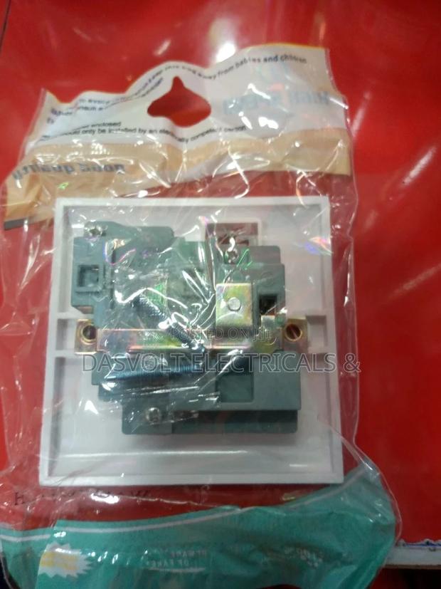 13A Single Socket - thumbnail 4