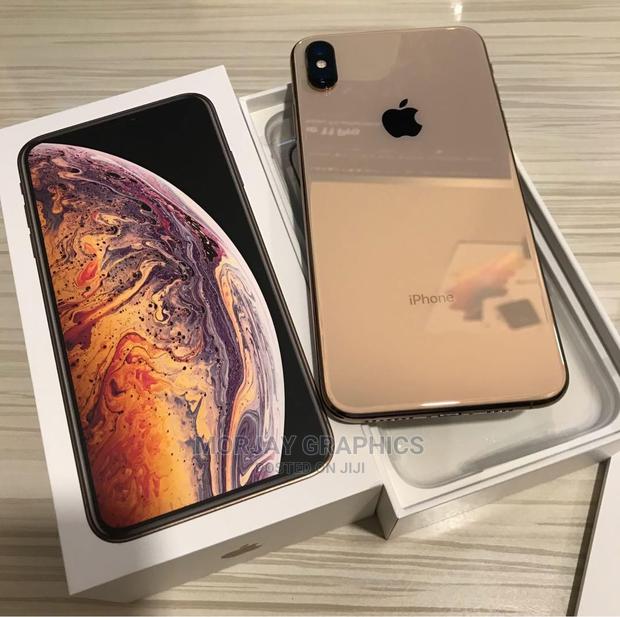 Apple iPhone XS 256 GB Gold - main view