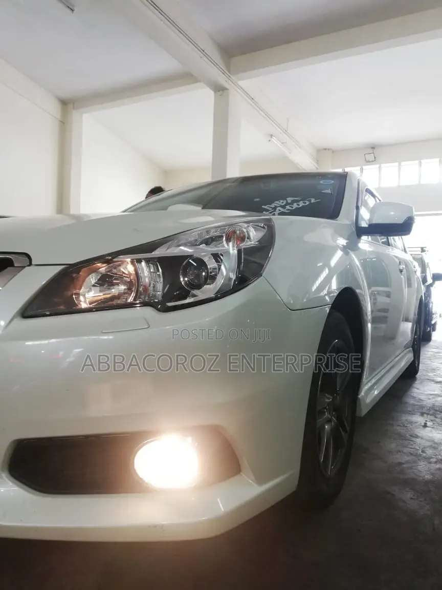 Subaru Legacy 2015 White