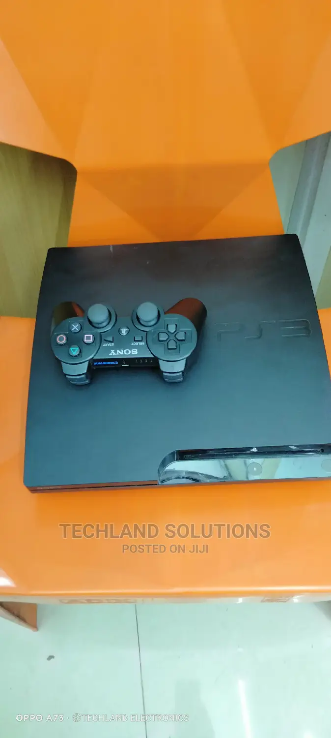Ps3 Chipped With 13 Games