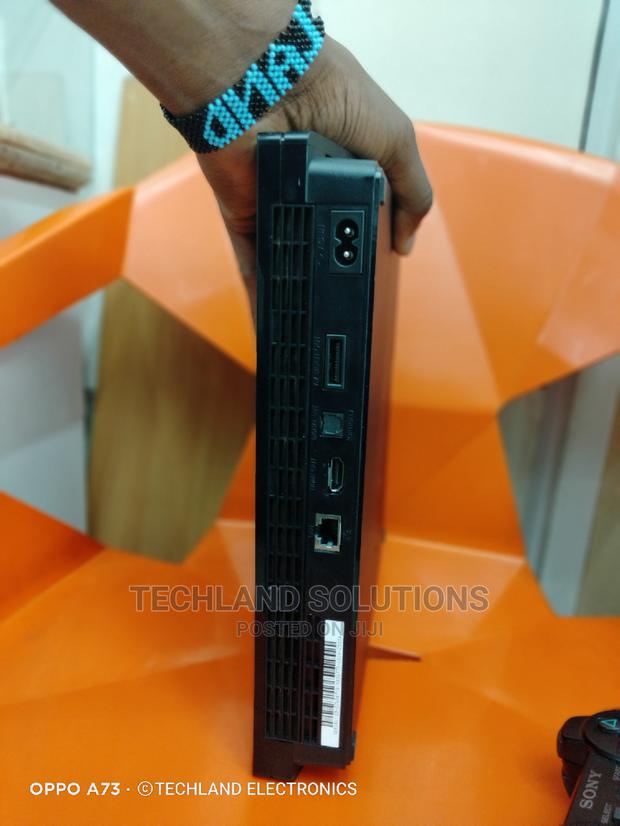 Ps3 Chipped With 13 Games - thumbnail 4