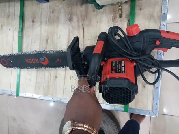 Electric Powersaw 1800w
