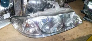 Nissan N 16 Headlight