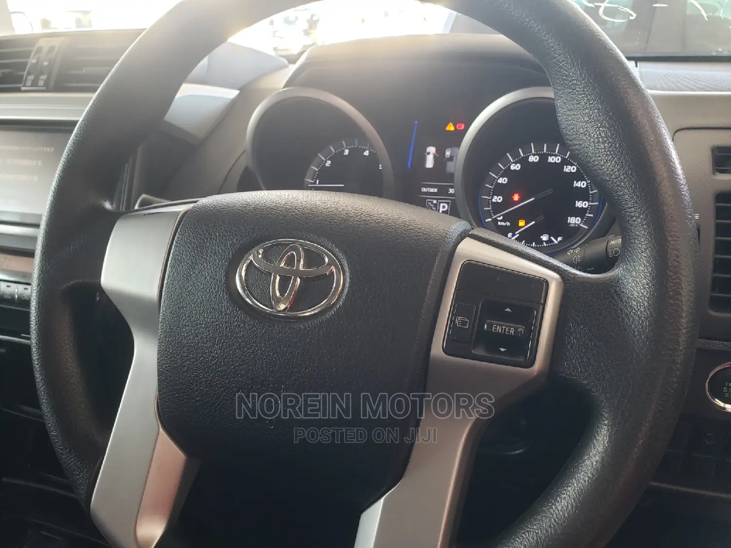 Toyota Land Cruiser Prado 2014 Silver