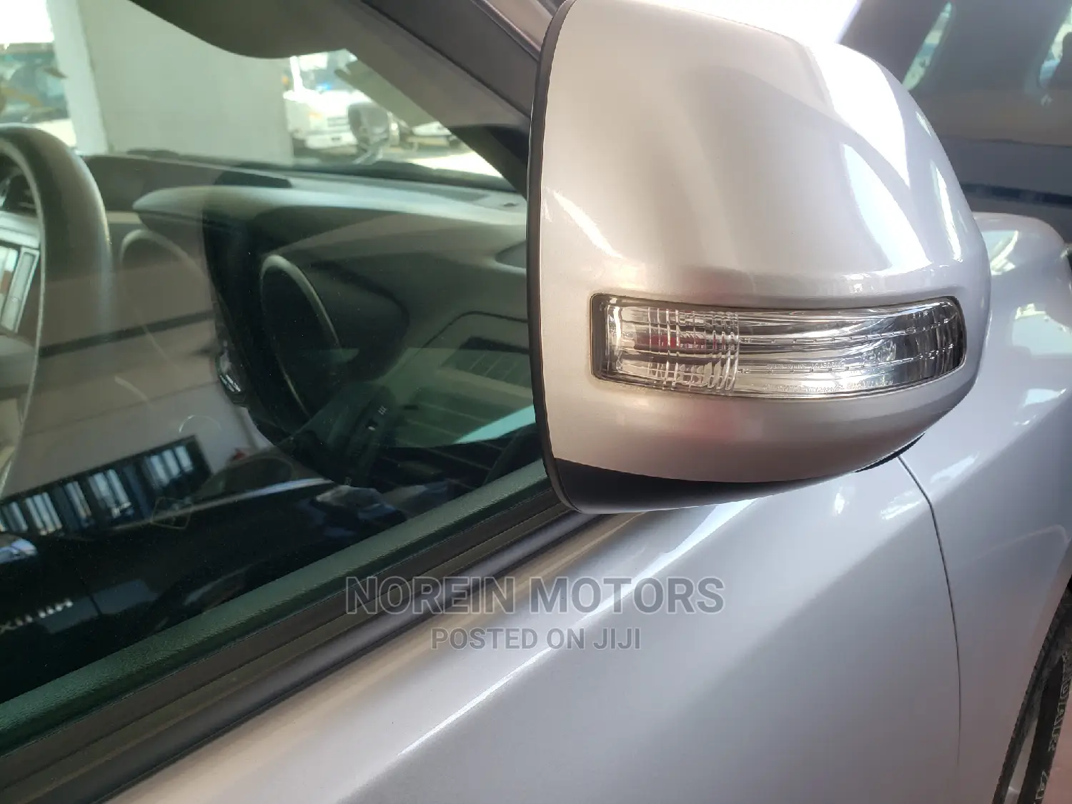 Toyota Land Cruiser Prado 2014 Silver