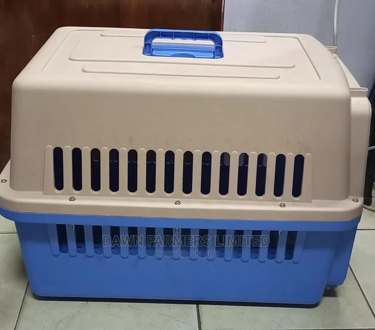 Dog Carriers/Cages