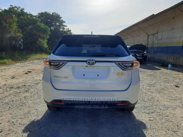 Toyota Harrier 2015 Ivory - thumbnail 3