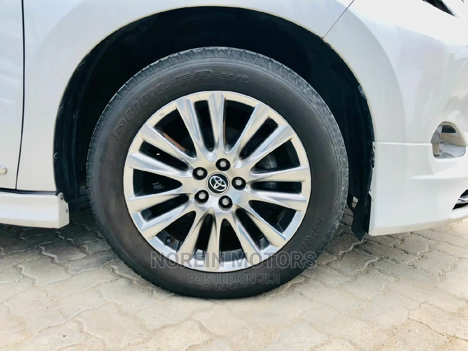 Toyota Harrier 2015 Off White