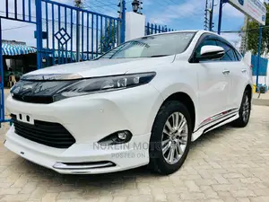 Toyota Harrier 2015 Off White