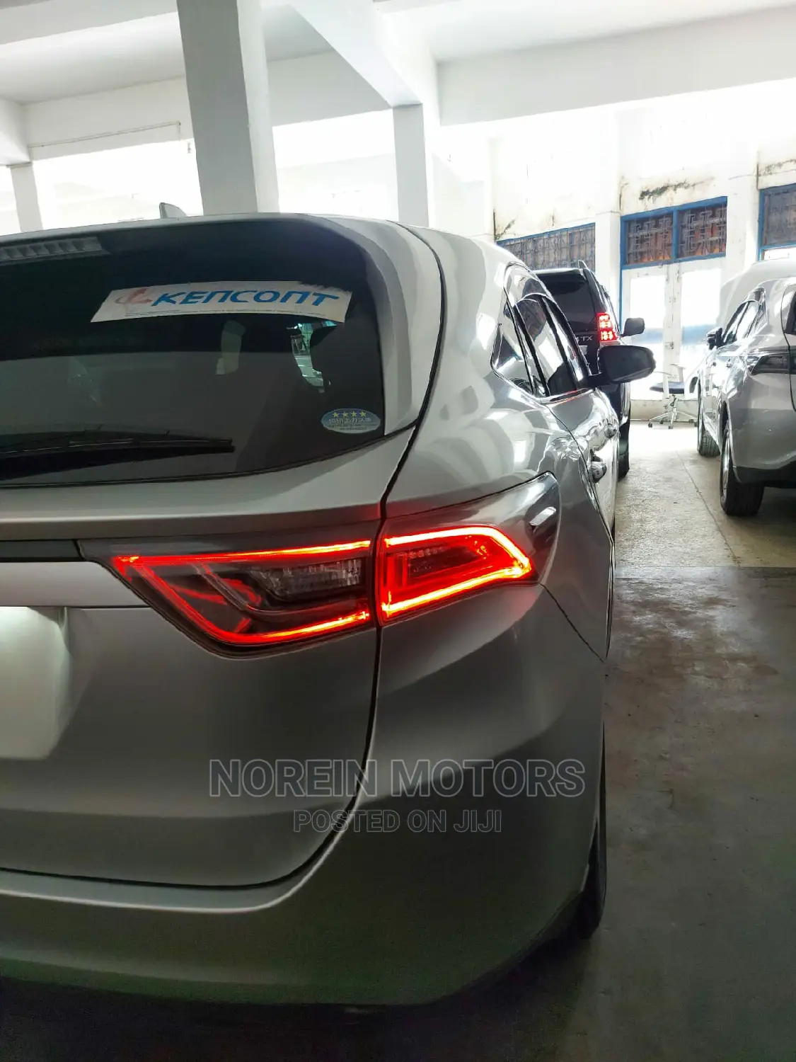 Toyota Harrier 2015 Silver