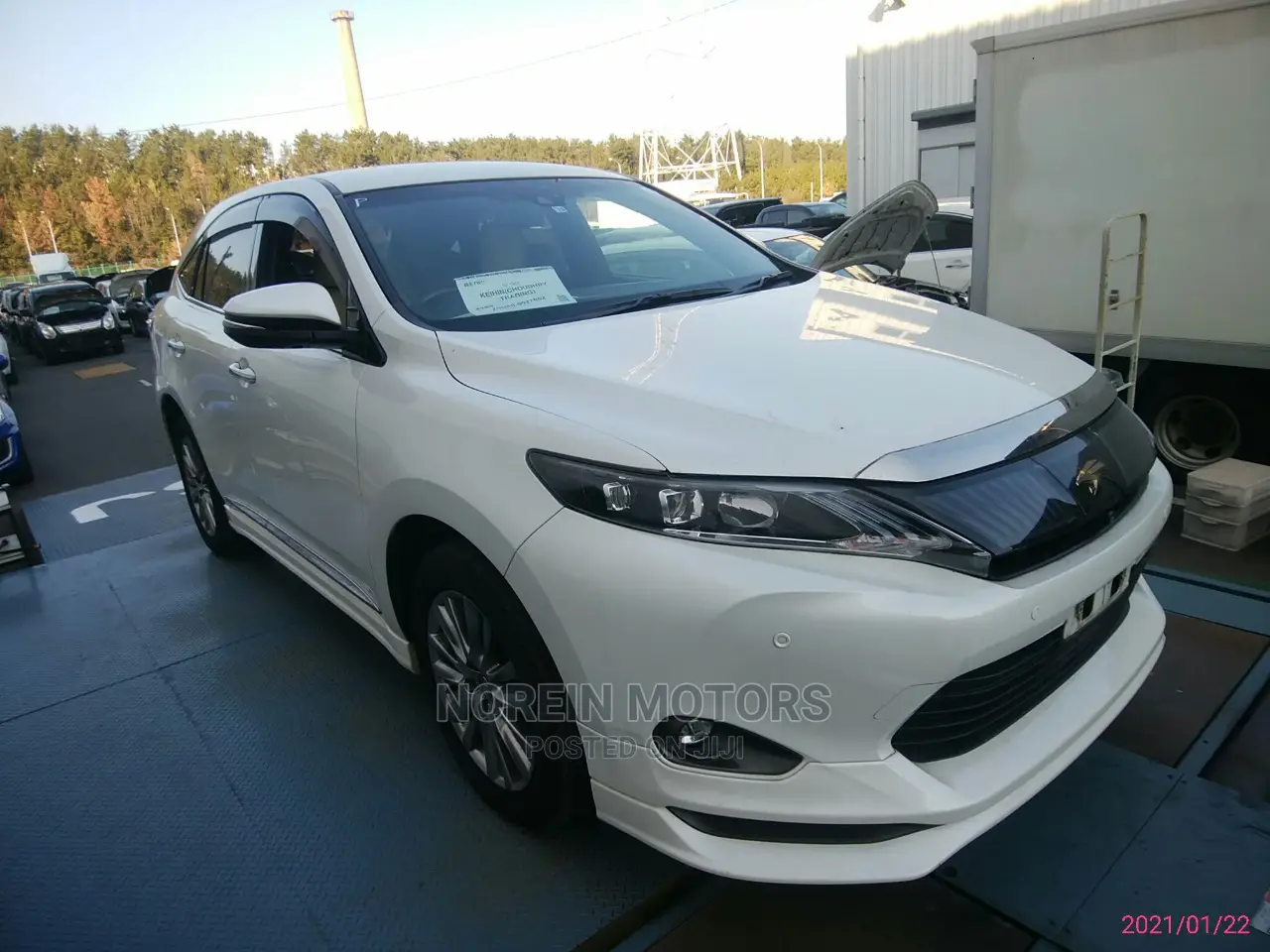 Toyota Harrier 2015 Off white