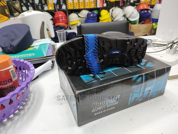 Safety Shoes That Last - thumbnail 2