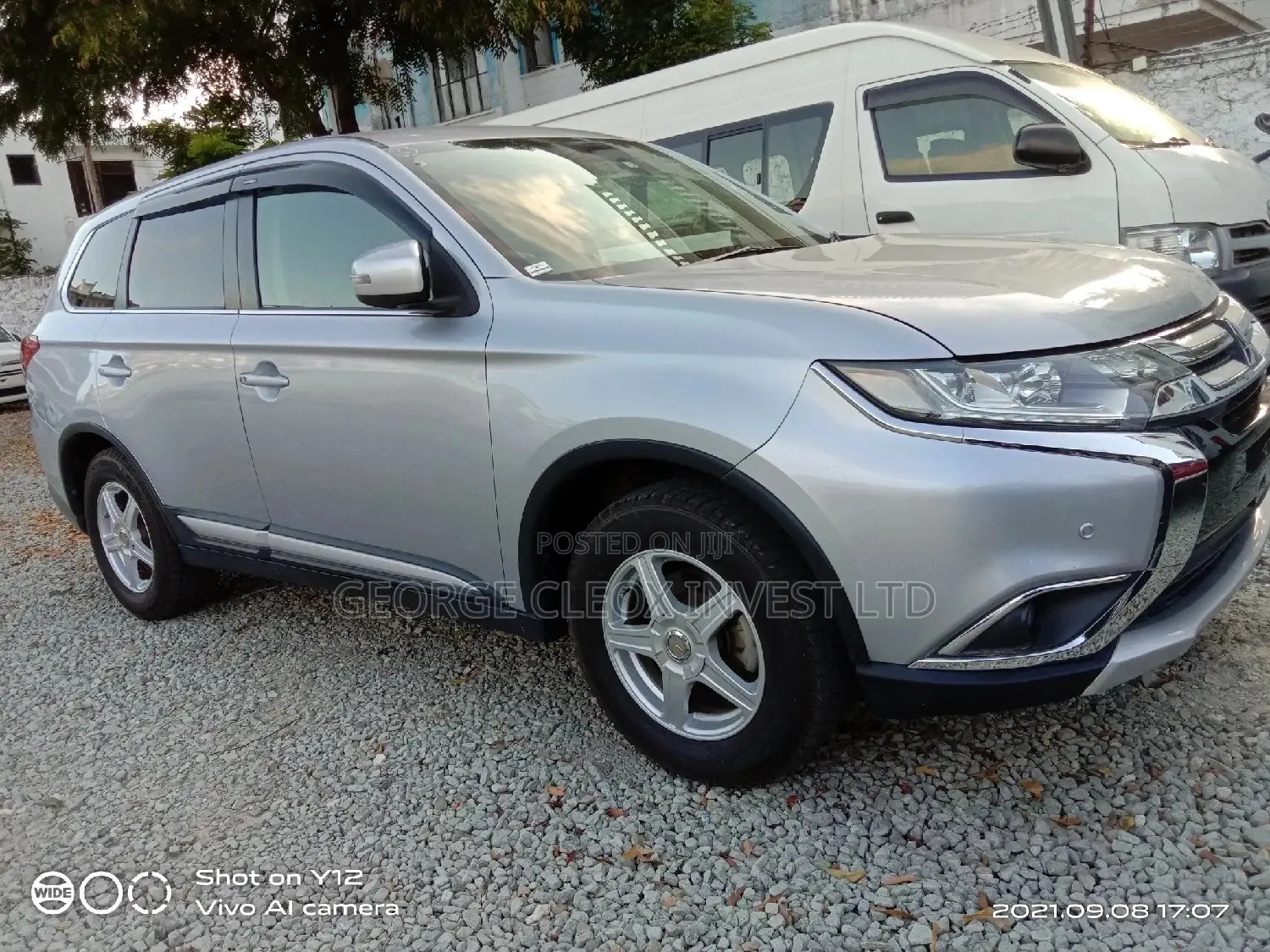 Mitsubishi Outlander 2016 Silver