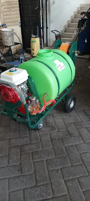 160litres Engine Sprayers