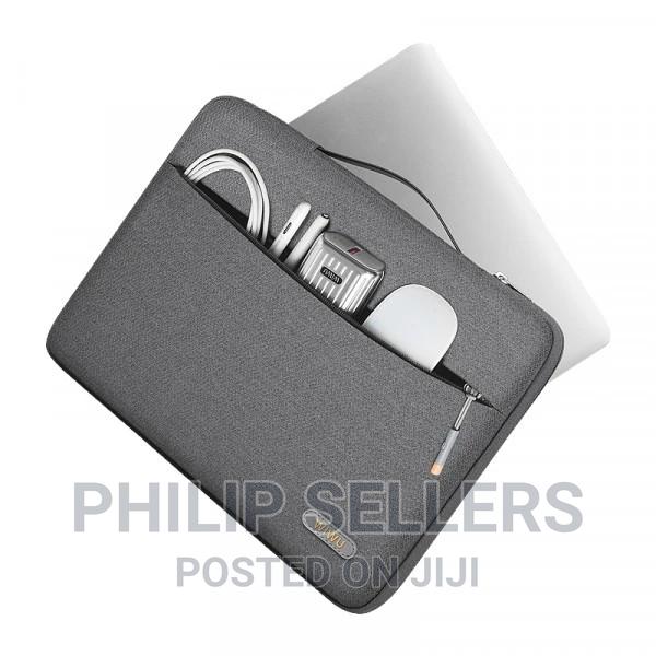 Wiwu Pilot Water Resistant High-Capacity Laptop Sleeve Case - thumbnail 2