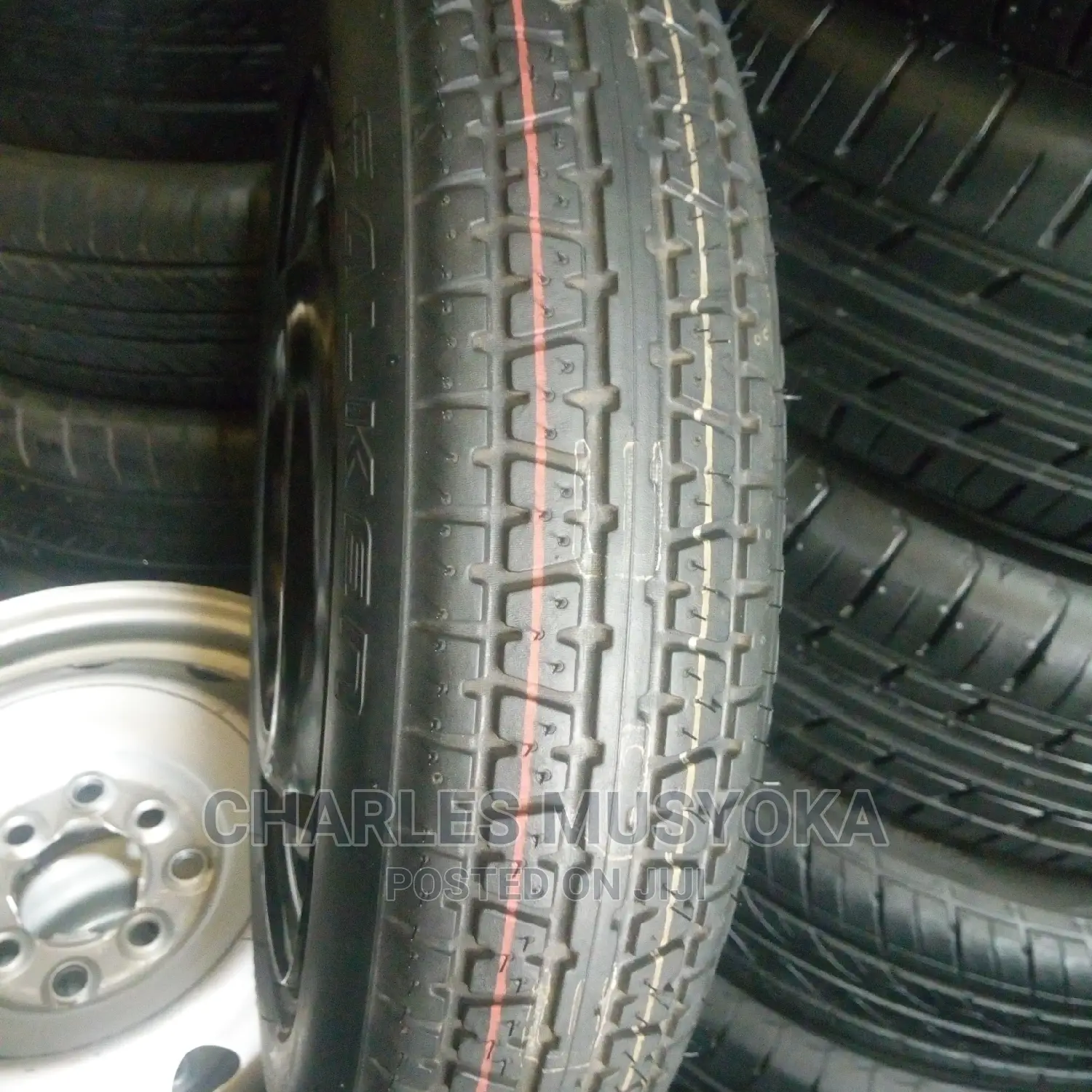 Donut Tyres Size 12 for All Saloon Cars