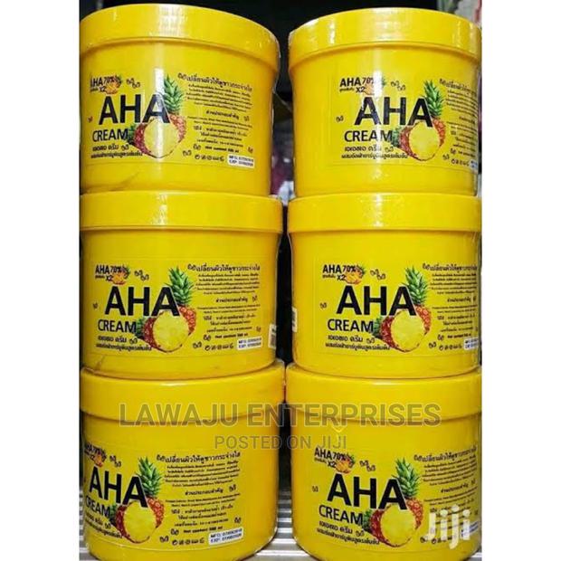 Aha Whitening Body Cream - thumbnail 3