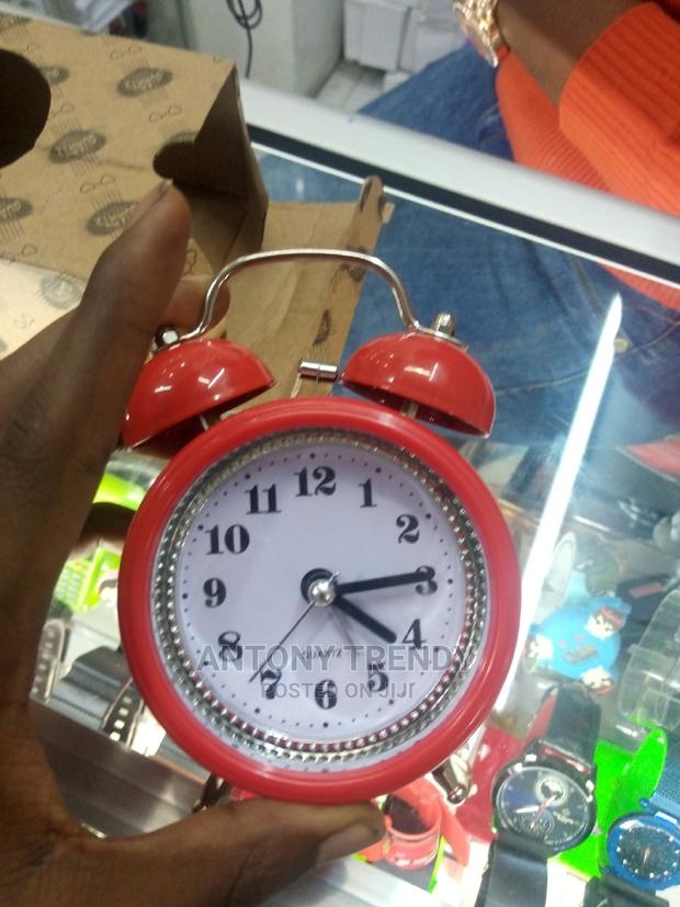 Alarm Table Clock - thumbnail 3