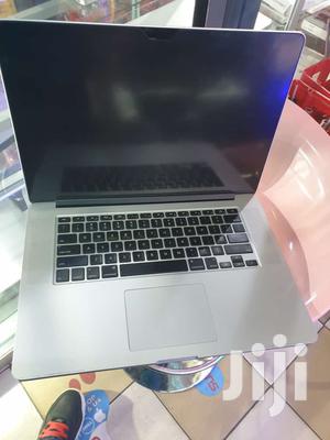 Apple Macbook Pro 13.3" 500GB HDD 4GB RAM