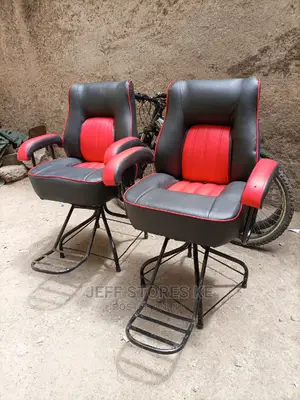Locally Simple Barber Chair