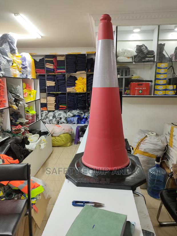 Safety Cones Wholesalers in Kenya - thumbnail 3