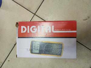 Digital Multmeter - thumbnail 2