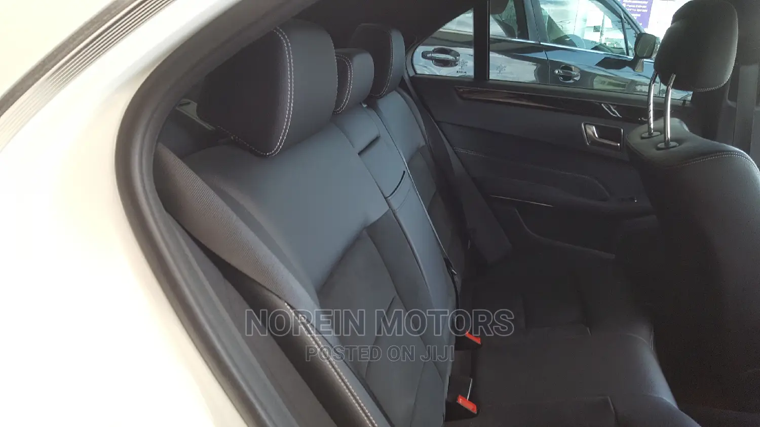 Mercedes-Benz E250 2015 White