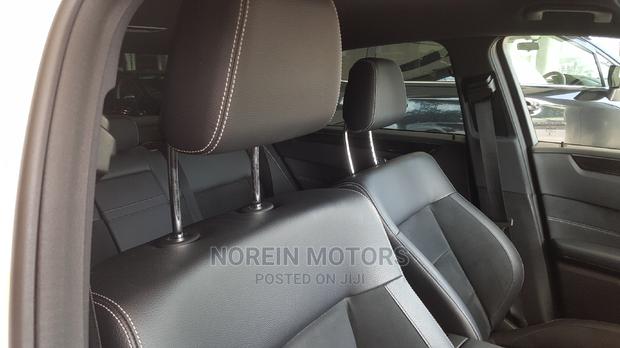 Mercedes-Benz E250 2015 White - thumbnail 11