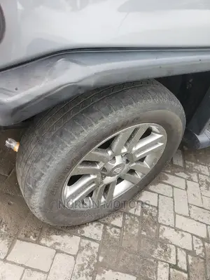 Toyota FJ Cruiser 2014 Gray