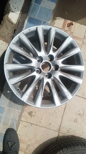 Toyota Harrier Set of Four Sports Rims Size 18