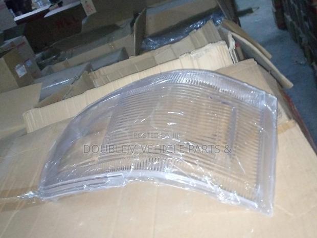 Headlens/Headglass/Headlight Lens Box/7l/Shark/Hiace 2005,2008 Onwards