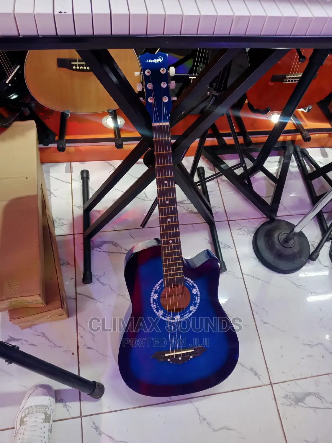 Acoustic Guitarz