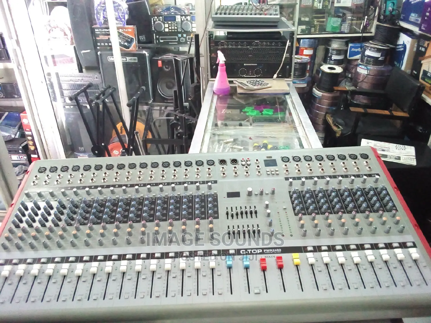 Powered Mixer 24channel