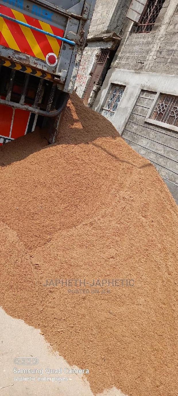 Kiambere/Kajiando Riversand - thumbnail 2