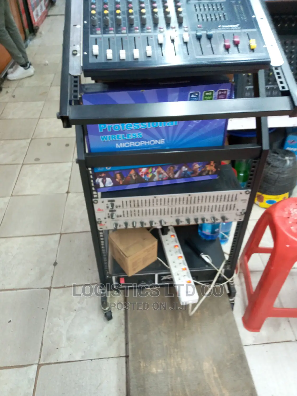 Sound Craft Mixer SMX 800