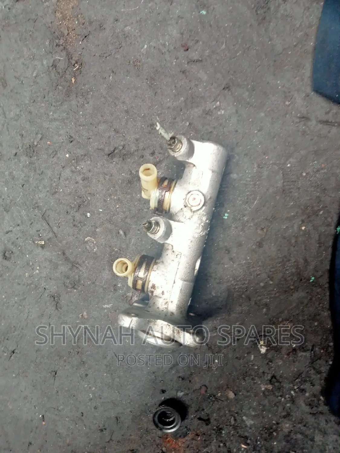 Brake Master Cylinder Shark 5l,3l,2l