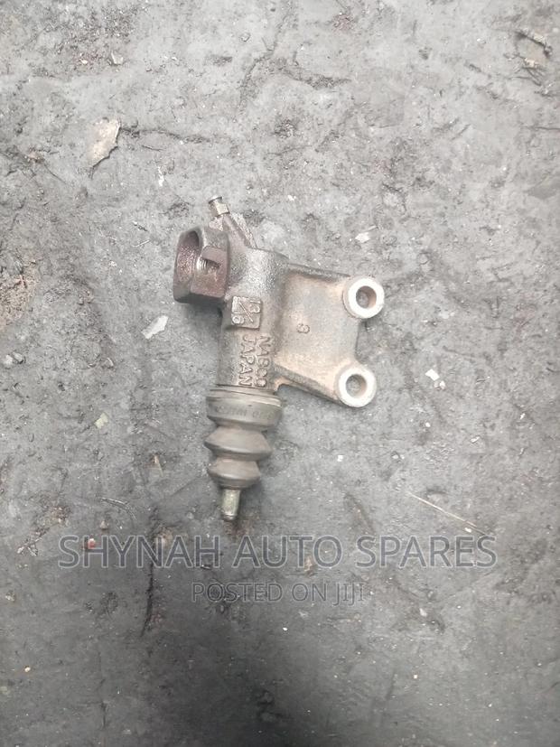 Slave Cylinder Mitsubishi L200 - thumbnail 3