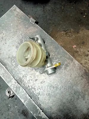 Master Cylinder Mitsubishi