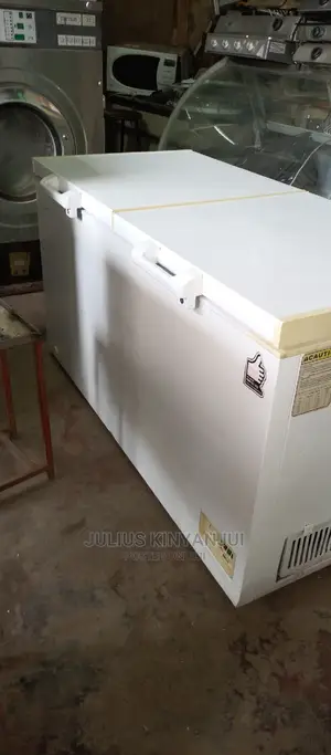 Mika 600L Deep Freezer