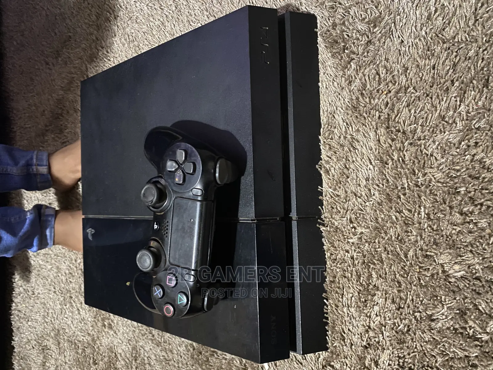 Play Station (PS4) Standard Clean