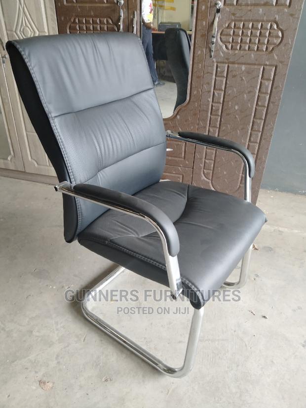 Executive Visitors Chairs. - main view