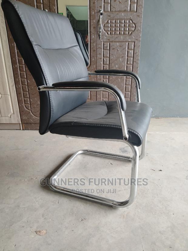 Executive Visitors Chairs. - thumbnail 3