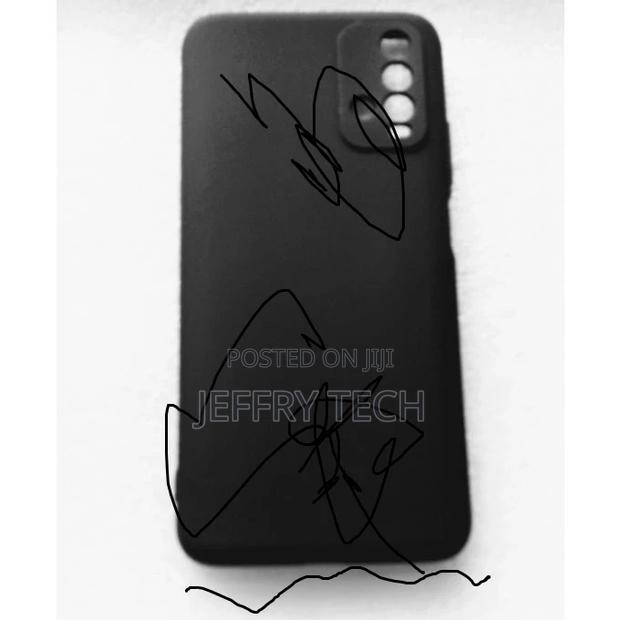 Xiaomi Redmi 9t Silicon Back Case -Black - thumbnail 3