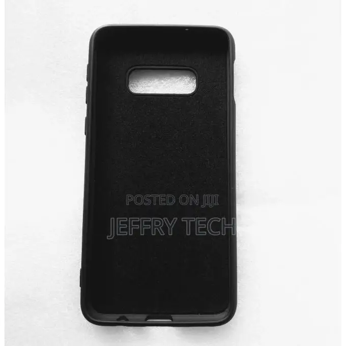 Samsung Galaxy S10e Silicone Back Case Black