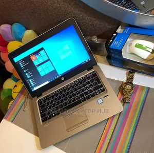 Laptop HP EliteBook 820 G3 8GB Intel Core I5 HDD 256GB