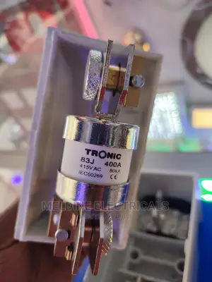 Fuse Carrier / MC Cut Out