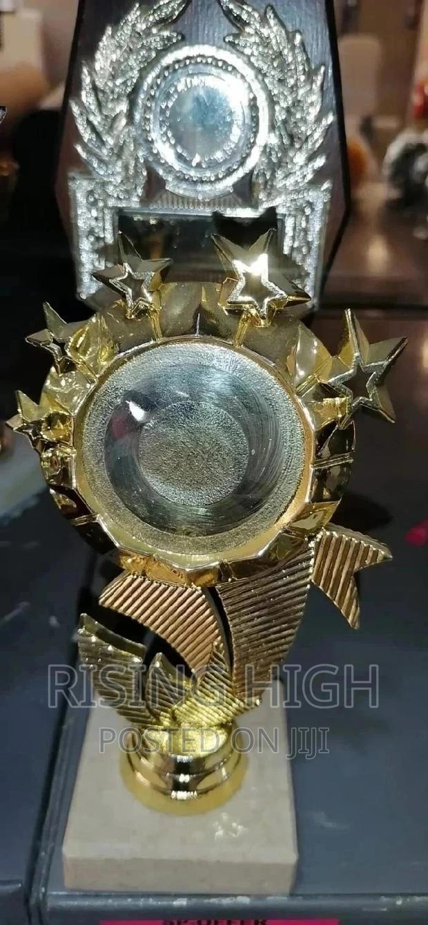 Awsome Design Trophy - thumbnail 2